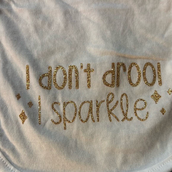 I Don't Drool I Sparkle Bib - Picture 2 of 3